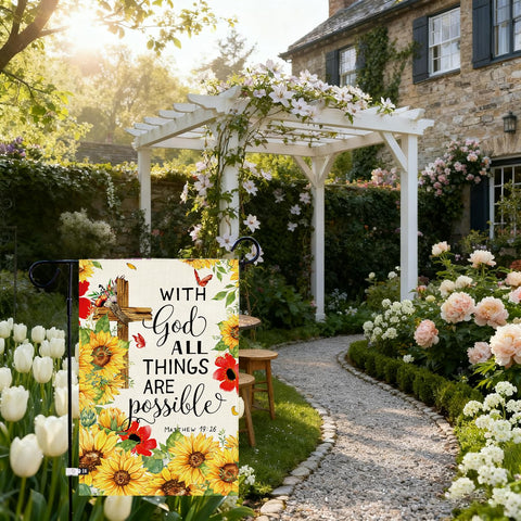 Baccessor spring-summer floral flag with dual-sided print for bright outdoor welcome.