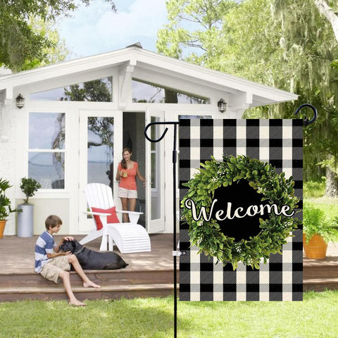 Weatherproof burlap flag resists outdoor weather for seasonal display