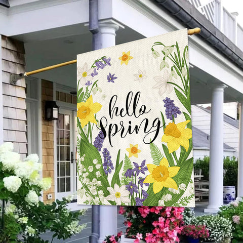 Baccessor yellow daffodil flag highlights bright seasonal welcome.