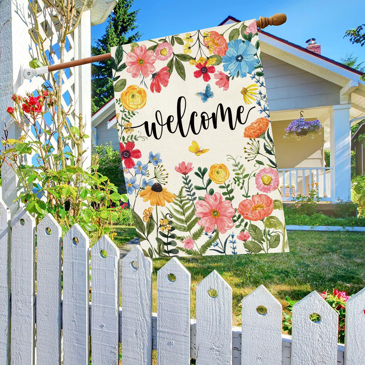 Baccessor yellow flower detail adds a bright seasonal accent