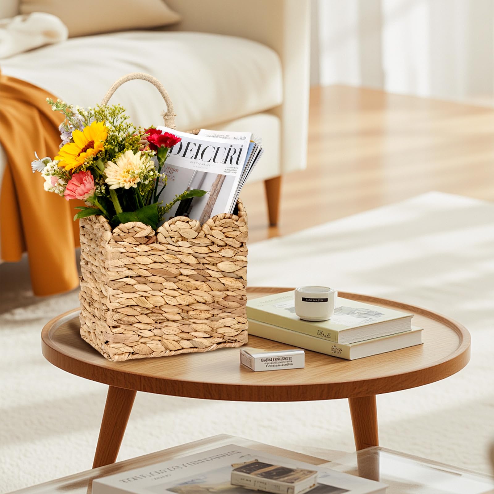 Badashun multifunctional hanging basket stores flowers, books, or sundries with style.