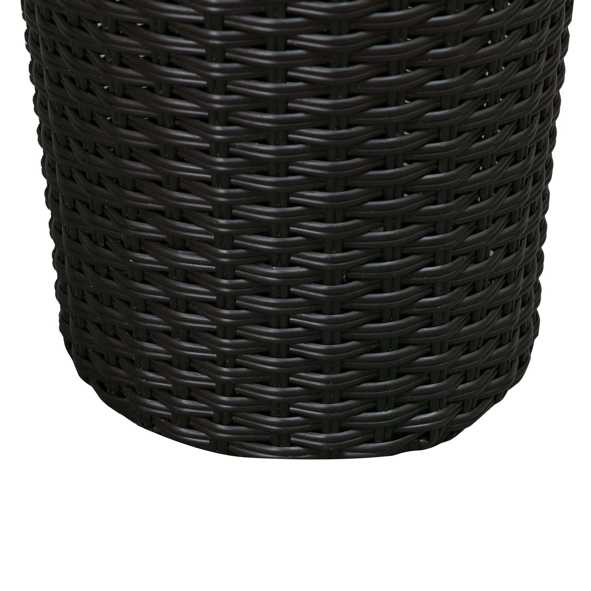 Indoor or outdoor placement to suit doorways, patios, or living spaces