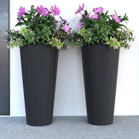 Balkene Home Noah planter with waterproof liner for indoor-outdoor versatility