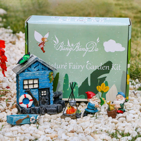 BangBangDa gnome fishing figurine brings seaside charm to pots.