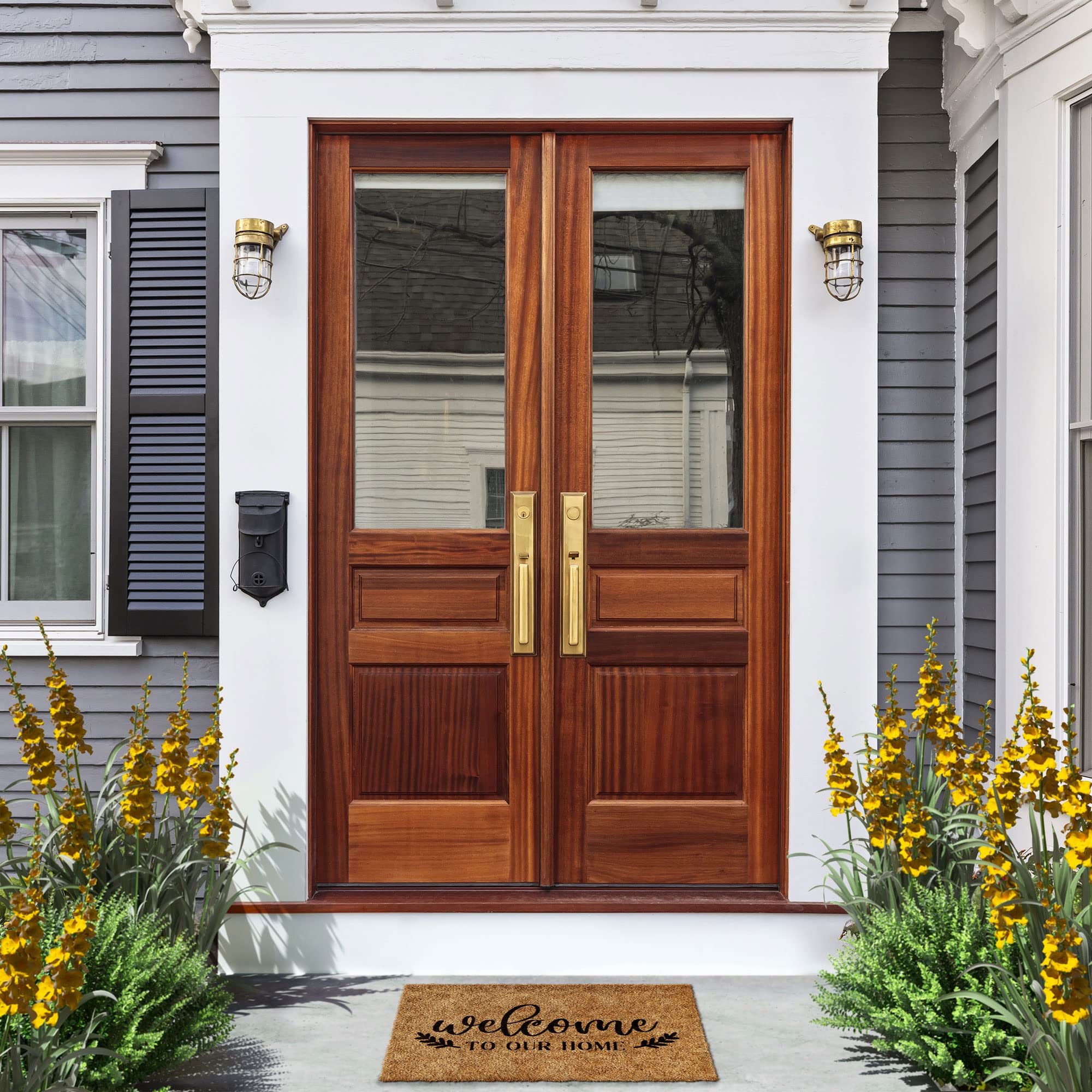 Barnyard Designs versatile mat handles heavy traffic and seasonal use.