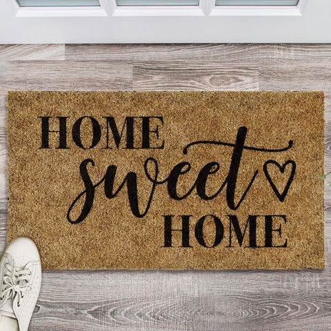 Barnyard Designs front door doormat, large size for easy greeting and spacious entry.