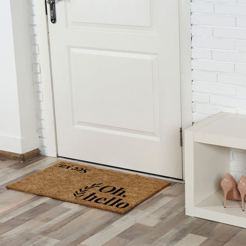 Barnyard Designs large outdoor doormat keeps entry tidy without shedding.
