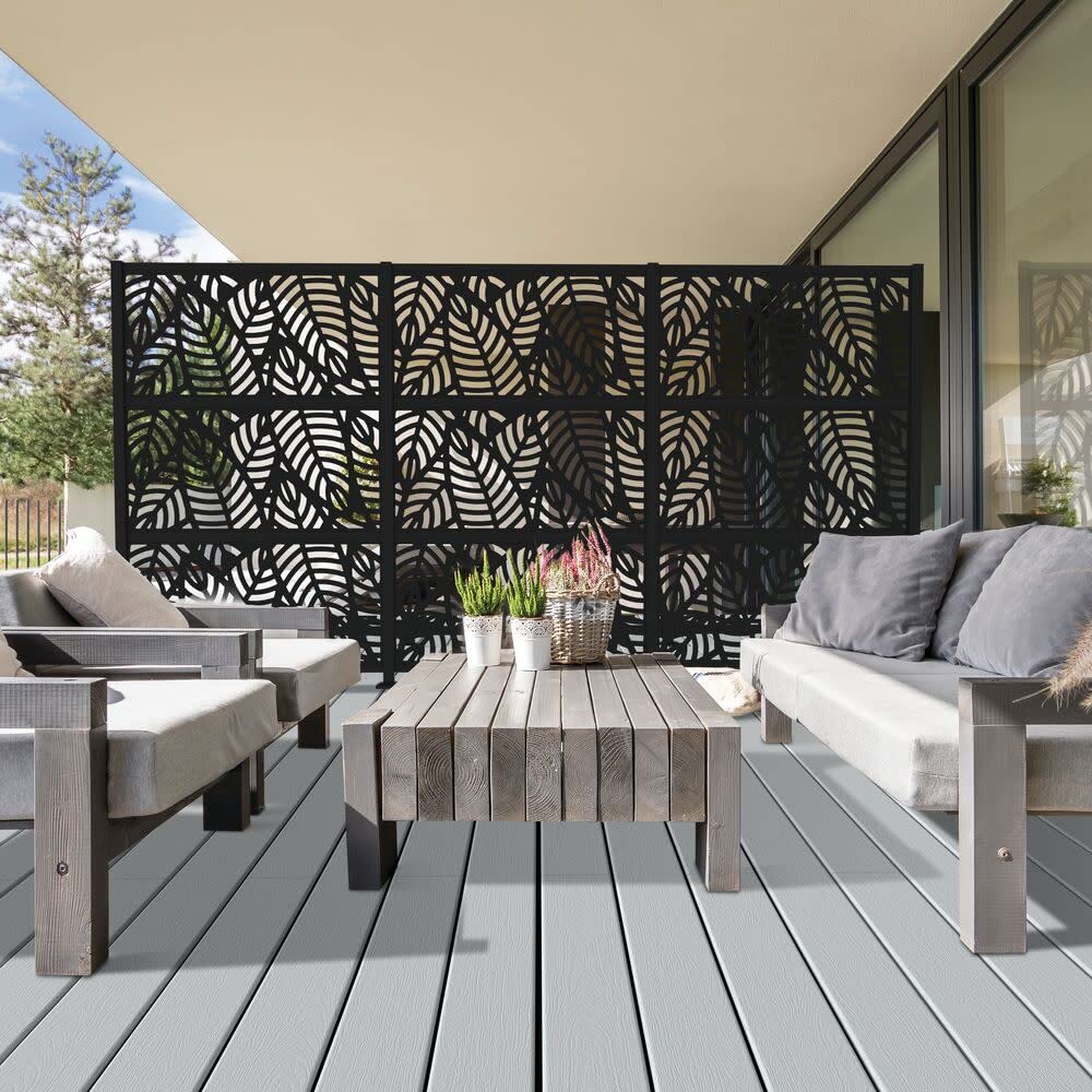 Barrette Sanibel screen paintable finish welcomes customization and color matching.
