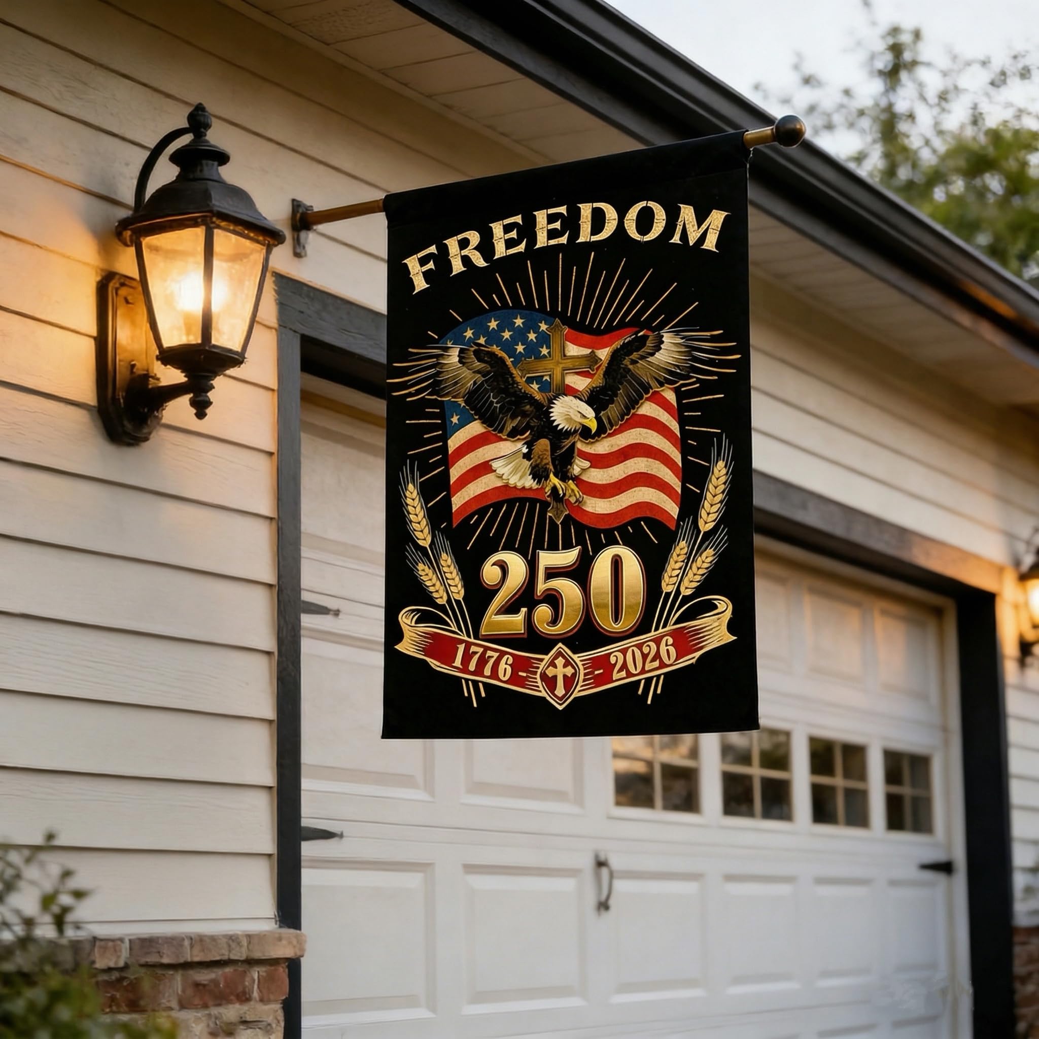 Baydiibao 250th anniversary yard flag adds bold color for celebrations.
