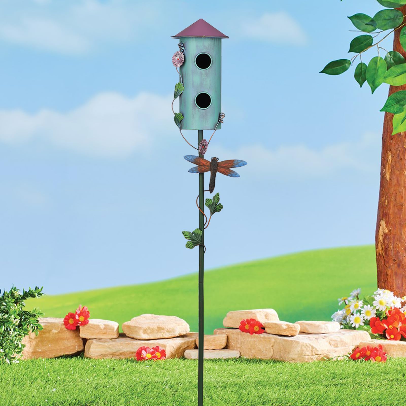 BAYN birdhouse stake with back opening allows easy cleaning access.