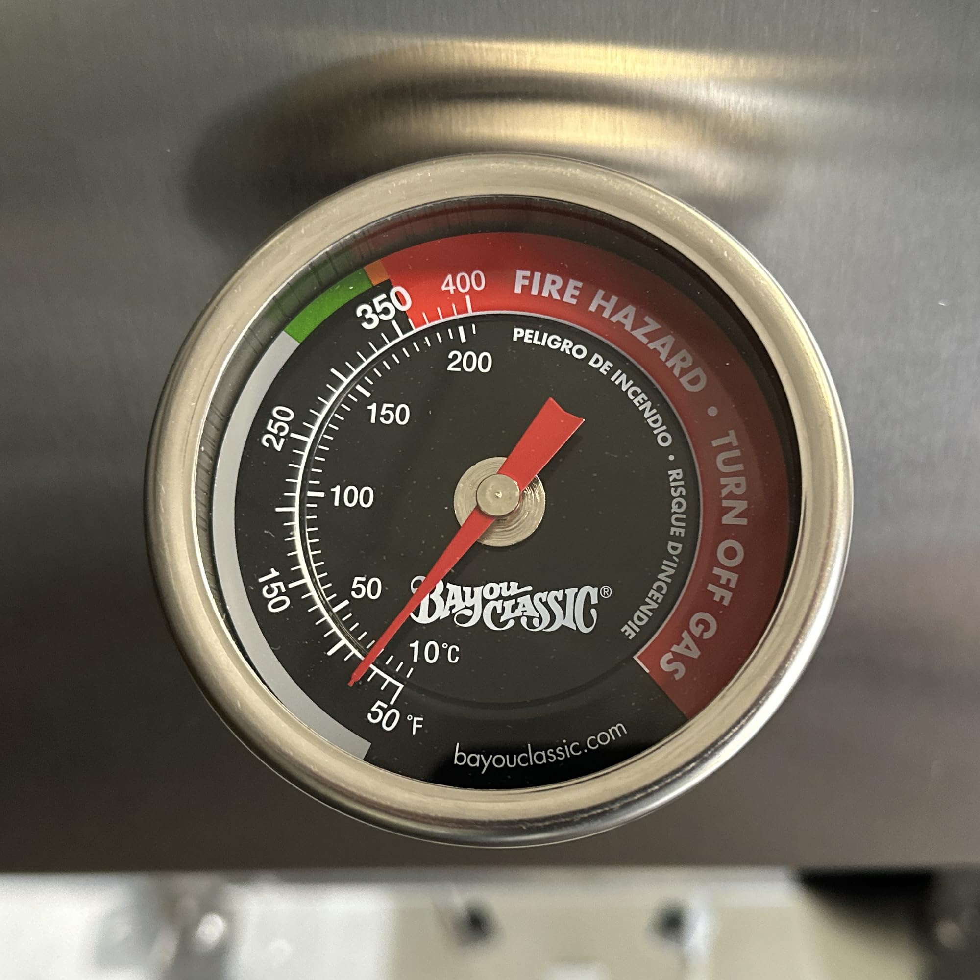 Bayou Classic 5070 stainless-steel body built for repeated fry sessions.