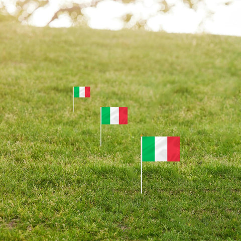 BCLin Italy garden flags add festive color to outdoor spaces