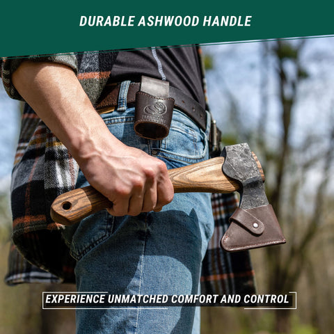 BeaverCraft AX1 belt loop lets you carry the hatchet on hikes.