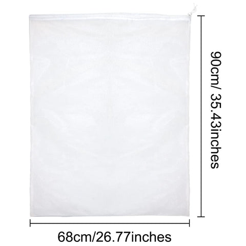 BeeCastle nuc mesh bag with adjustable drawstring keeps contents closed.
