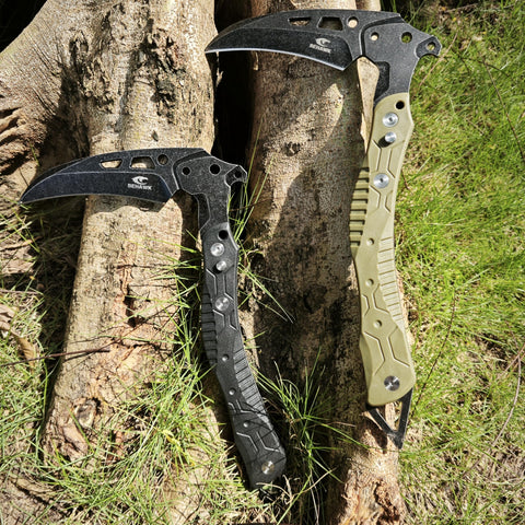 BEHAWK folding sickle sheath protects blade and safe transport.