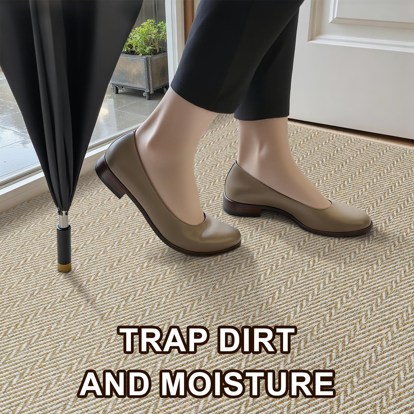 BEISIFLOOR mat absorbs moisture and dirt to keep floors cleaner.