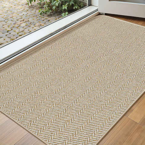 BEISIFLOOR ultra-thin mat with low-profile edge traps dirt at the threshold.