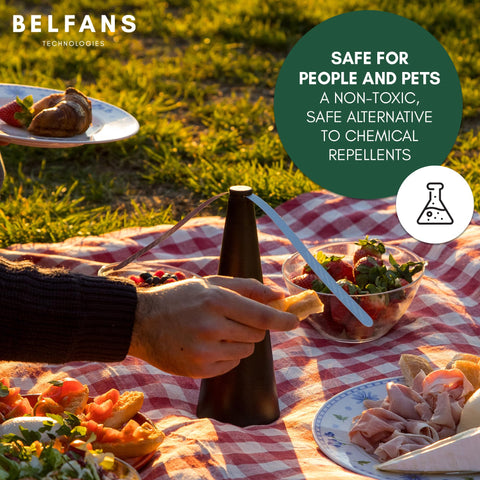 Belfans USB-powered table fan ideal for outdoor dining.