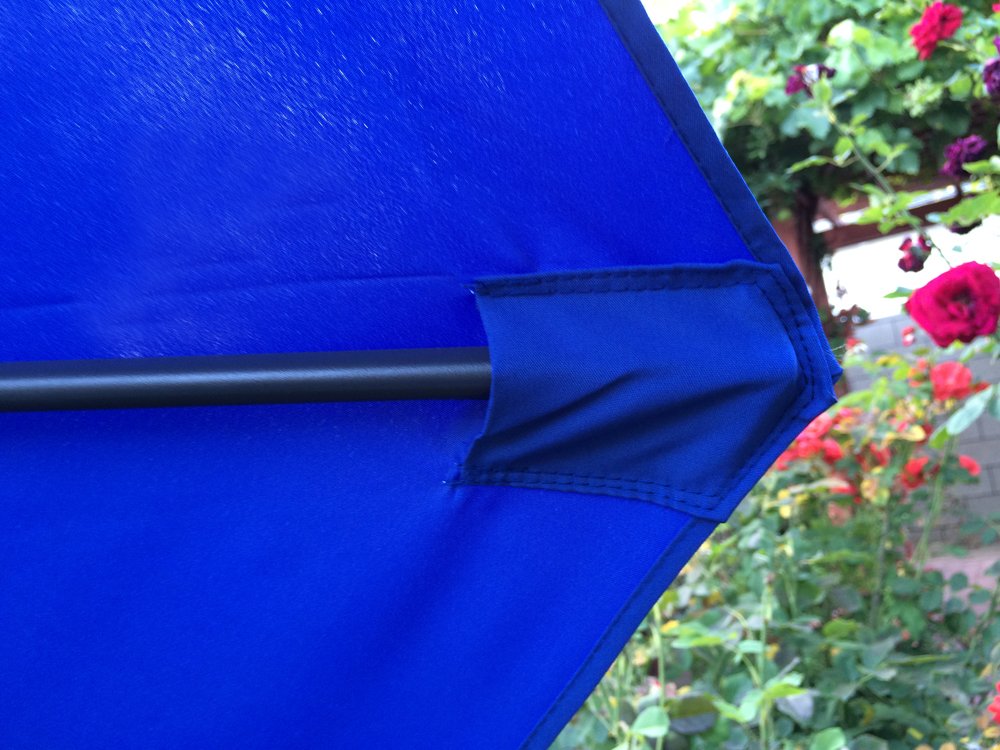 BELLRINO royal blue 220D polyester fabric resists fading and retains color.