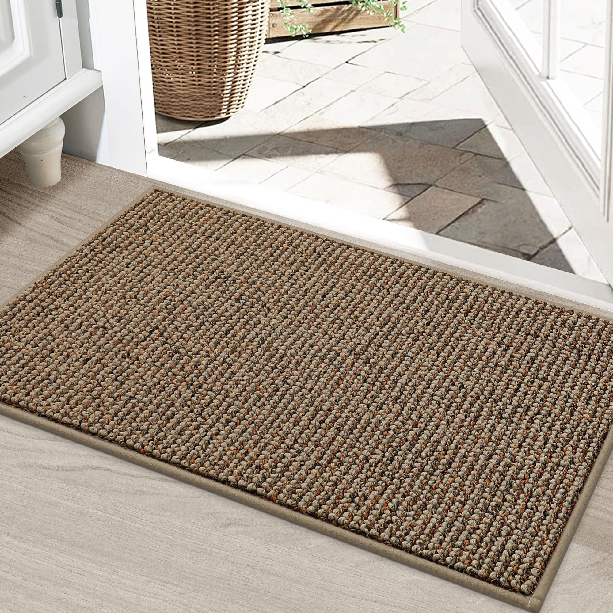 BEQHAUSE Dirt Trapper Door Mat front view demonstrates quick dirt removal for cleaner entrances.