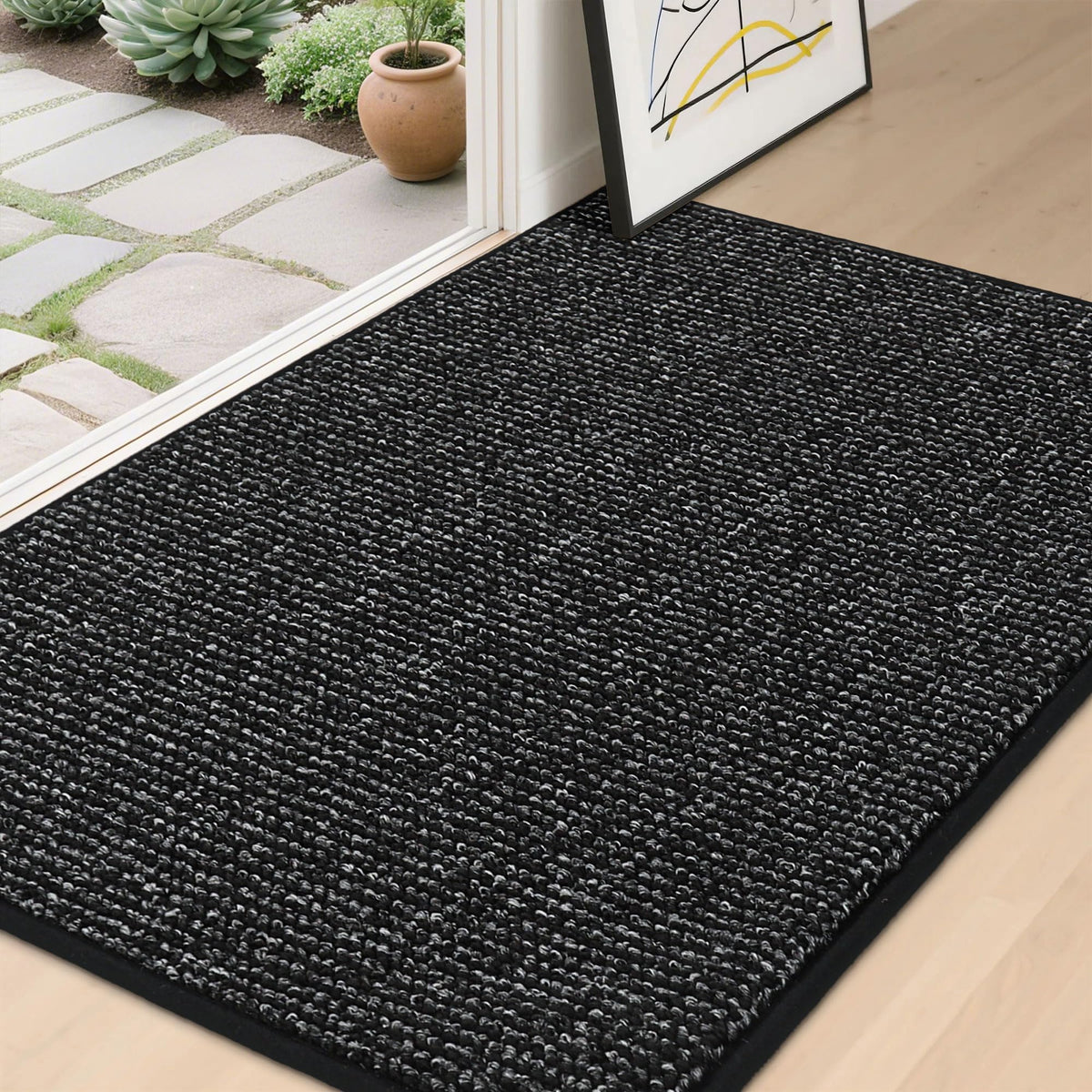 BEQHAUSE Dirt Trapper door mat close-up weave shows dense fibers trapping dirt