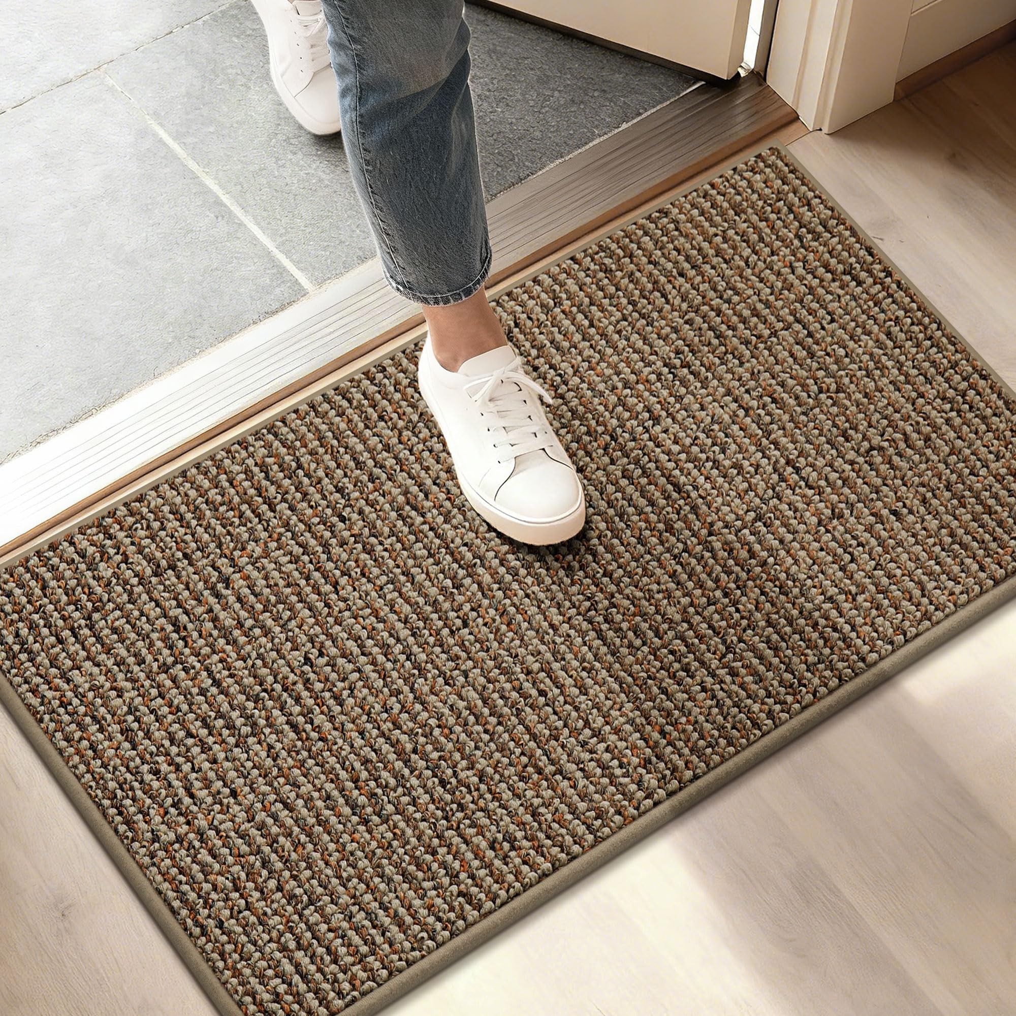 BEQHAUSE Dirt Trapper mat front door close-up with dense yarns trapping dirt and moisture