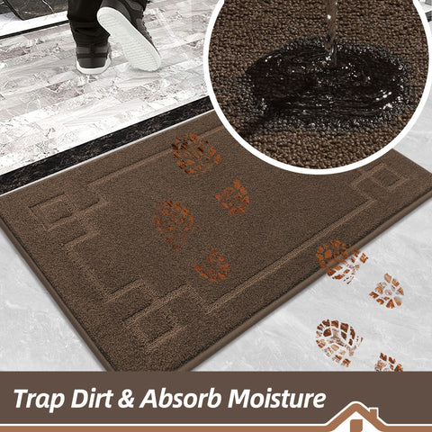 BEQHAUSE door mat close-up shows dense fibers that absorb moisture efficiently.