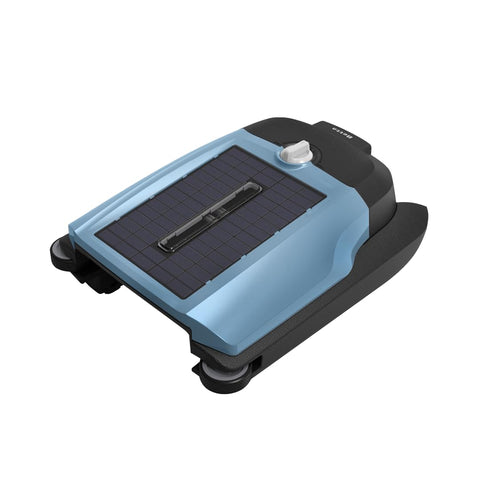 Betta Flex solar skimmer front view efficiently collects leaves and debris.