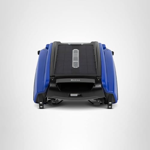 Betta SE solar skimmer blue housing in pool setting