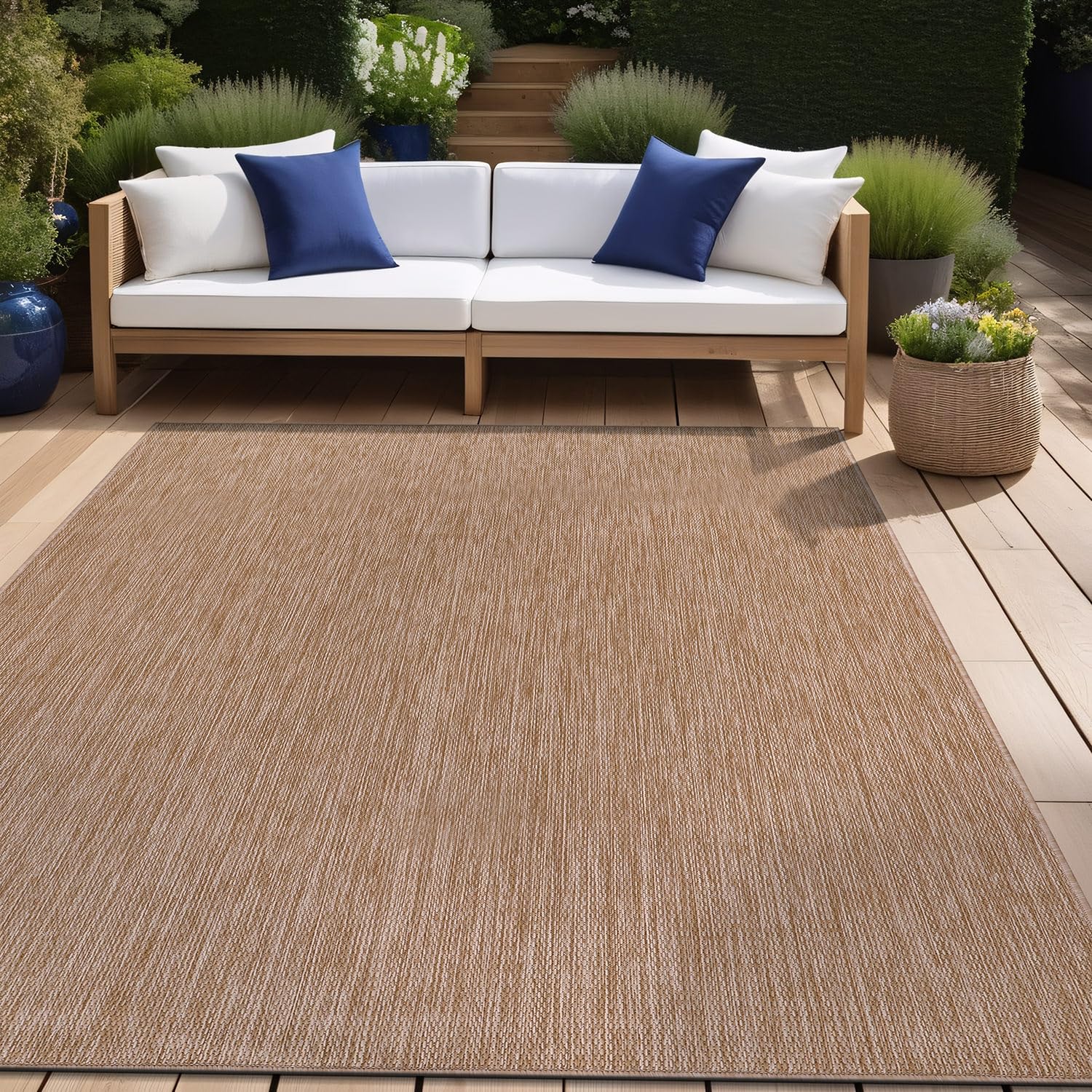 Beverly Rug kids and pets-friendly surface for busy family areas.