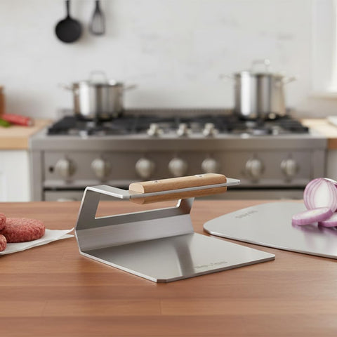 BEVISS compact design fits neatly in kitchen drawer