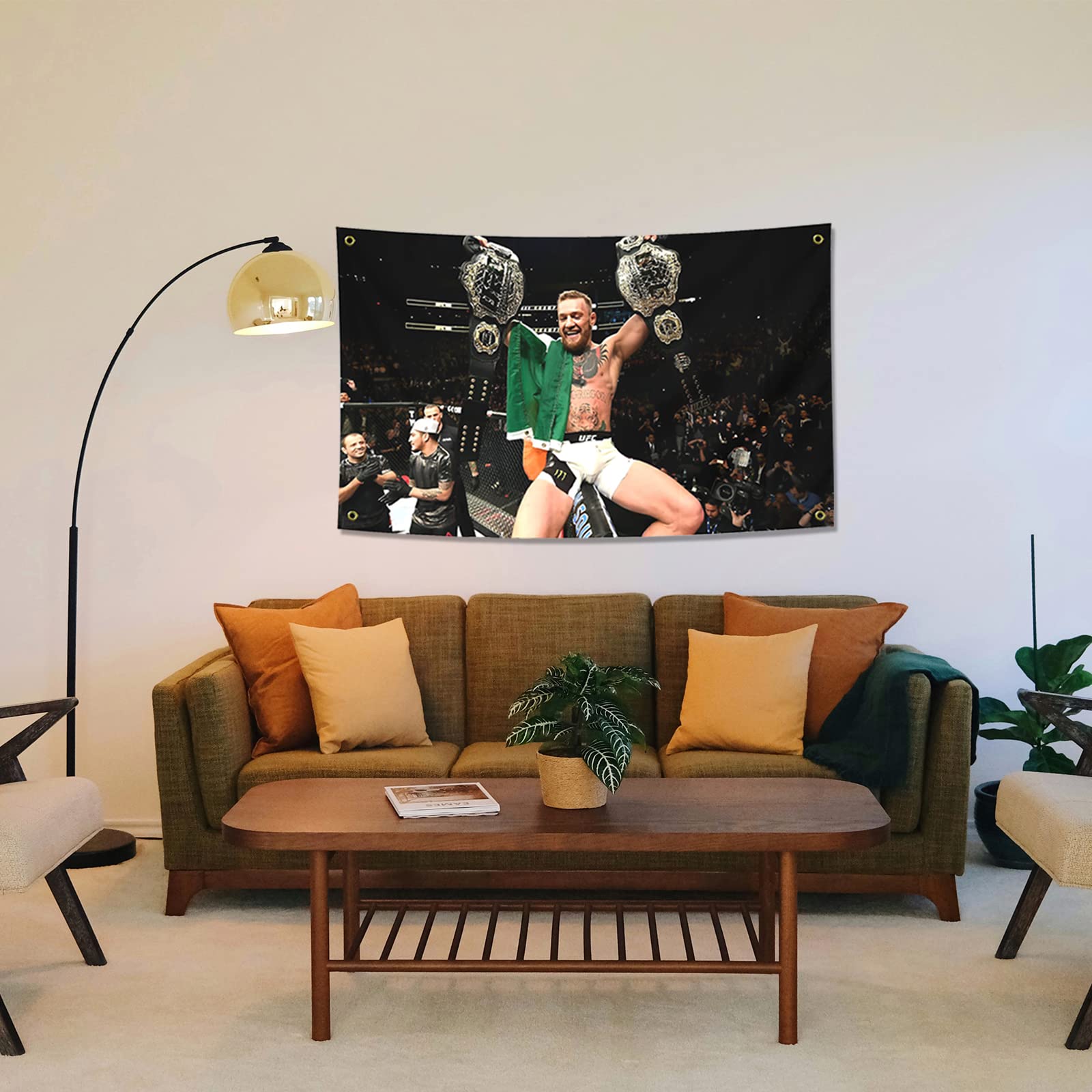BIiaiue Conor McGregor flag crisp printing boosts long-lasting display.