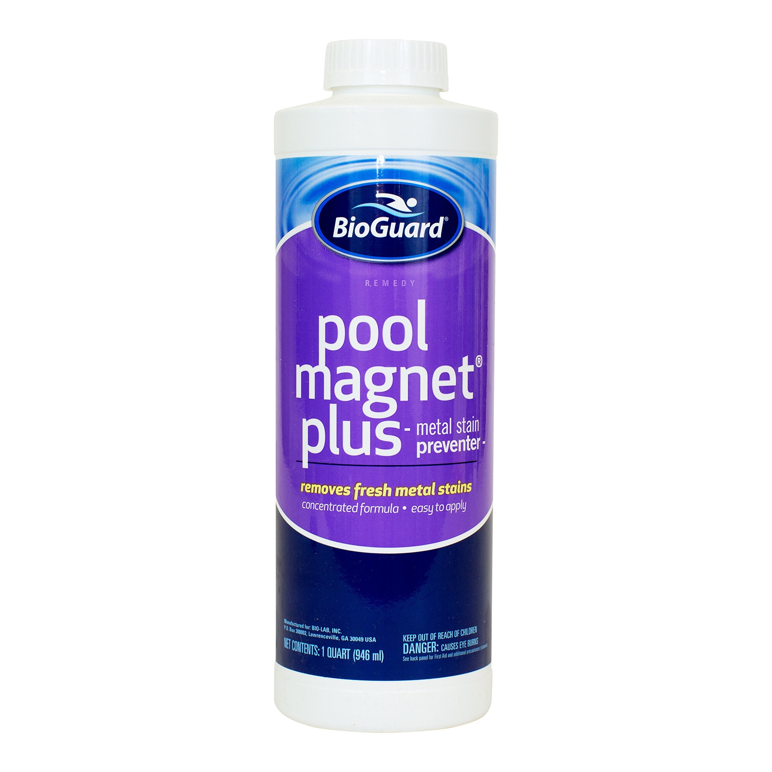 BioGuard Pool Magnet Plus bottle pour demonstrates fast stain prevention for pool water
