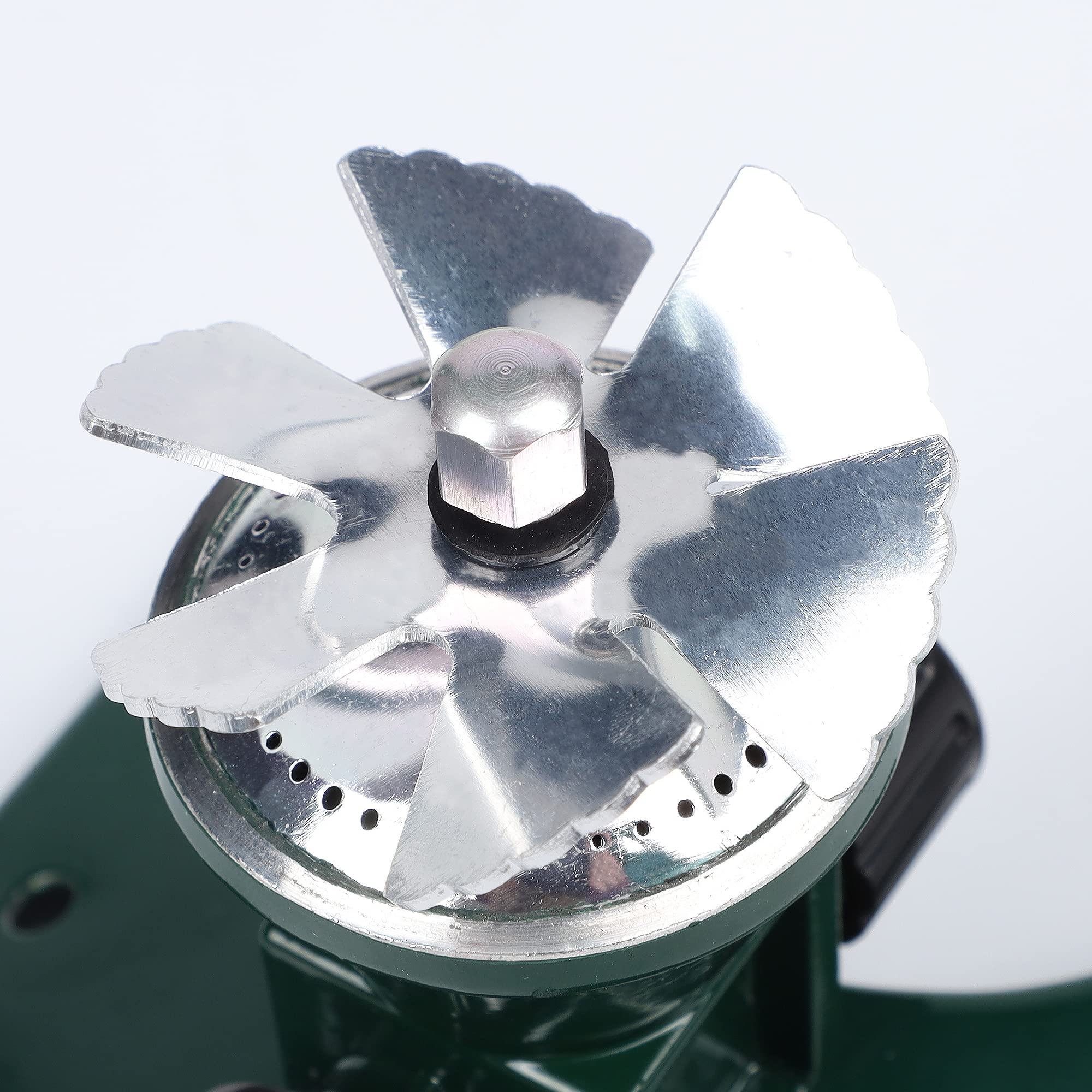Biswing outdoor sprinkler supports efficient lawn care in any space.