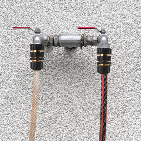 Biswing packaged contents image shows connectors and washers for complete setup.