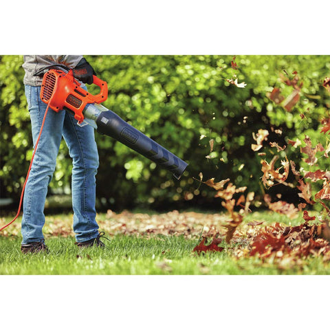 BLACK+DECKER BEBL750 140 MPH blast clears debris effectively