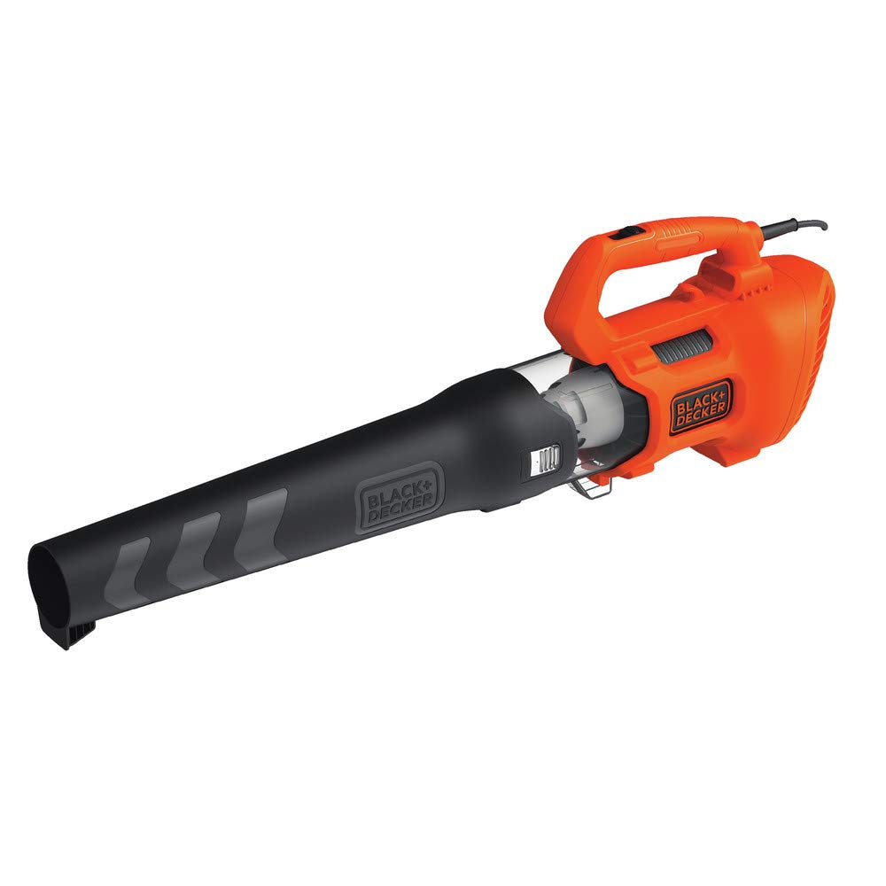 BLACK+DECKER BEBL750 in action delivering up to 450 CFM performance