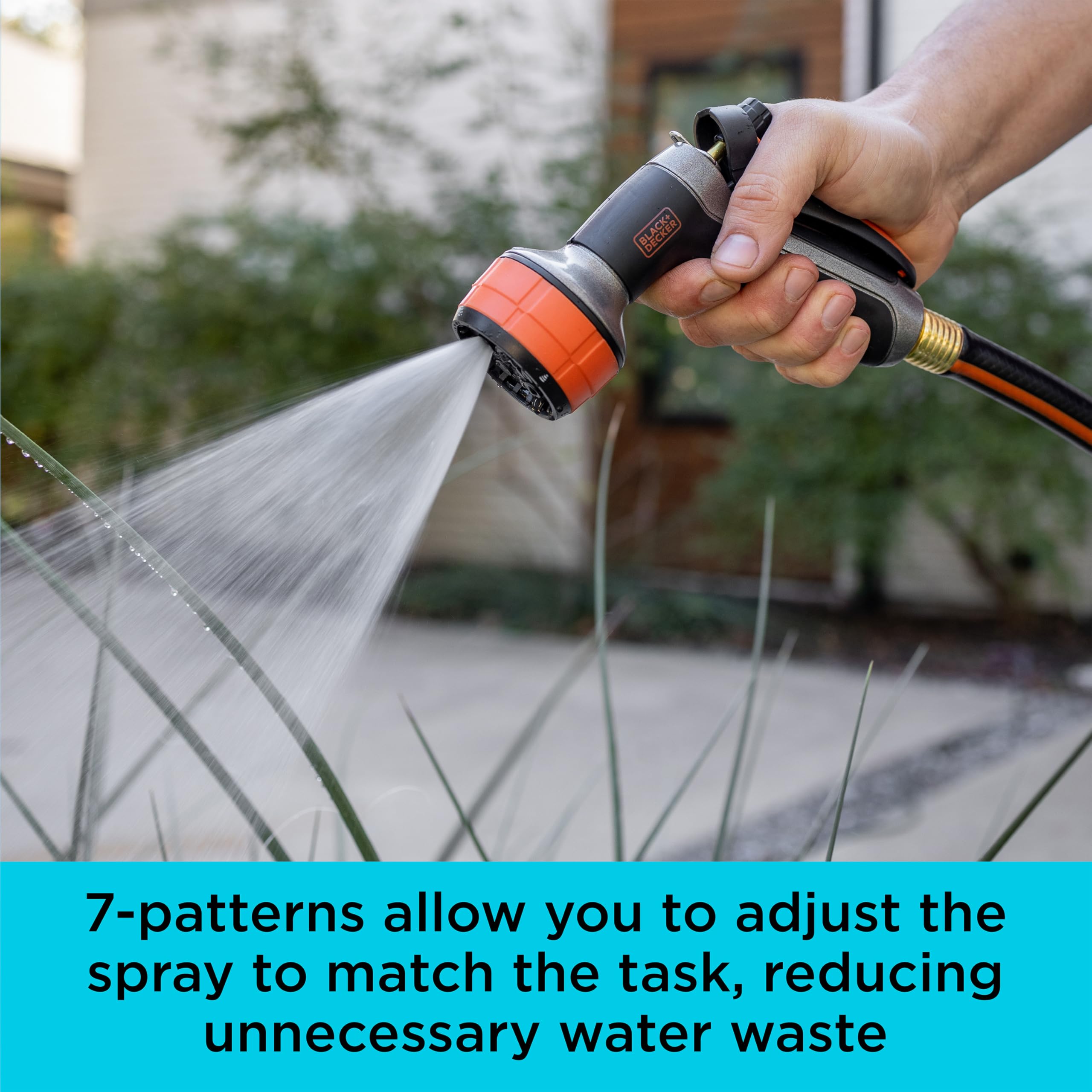 Black Decker Dial 7 Pattern nozzle in Mist mode for delicate hydration.
