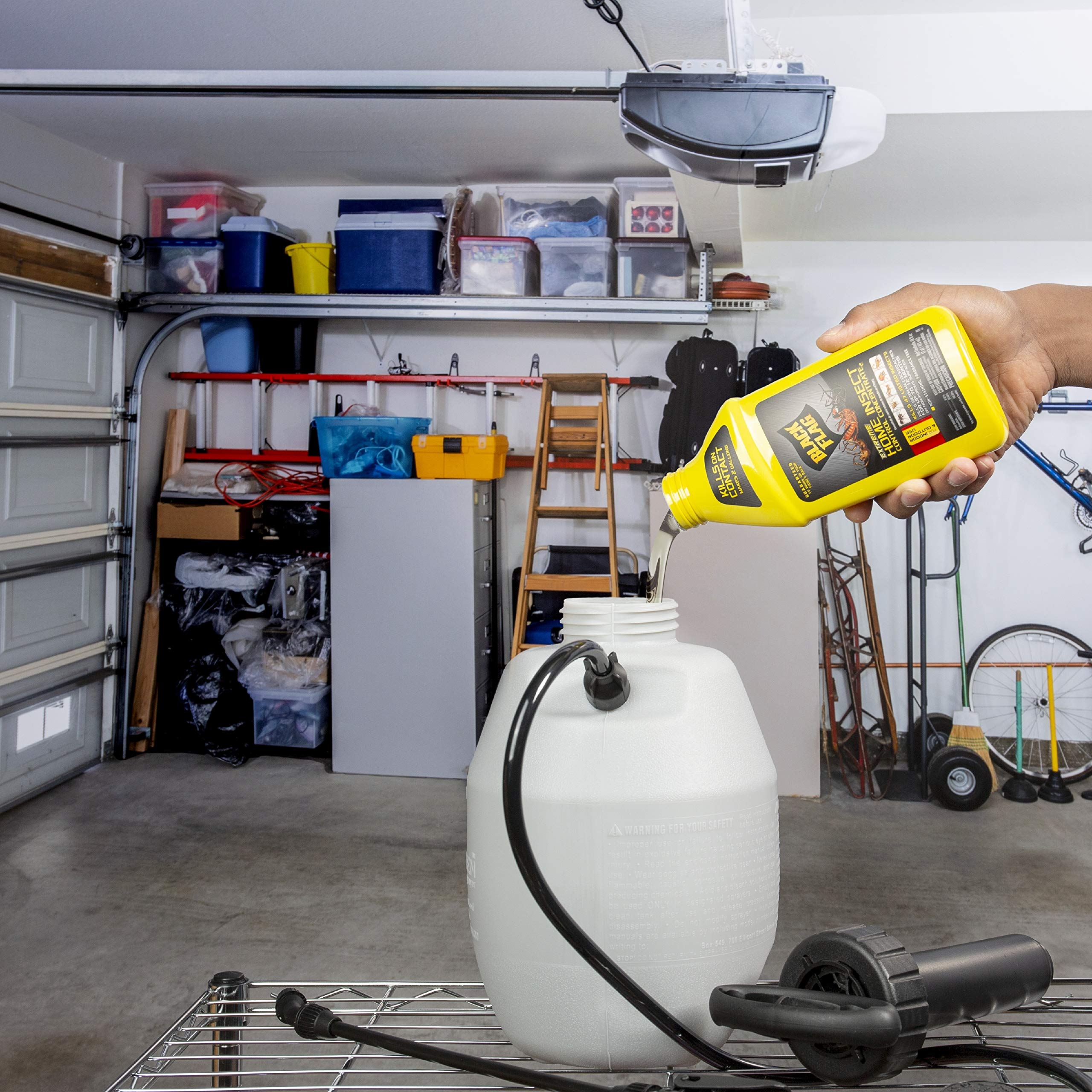 Indoor application near kitchens and baths for fast, non-staining pest control