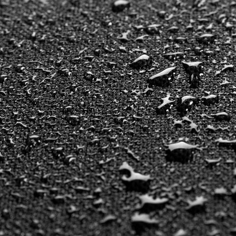 Reinforced stitching on the Blackstone 5091 cover resists tearing.