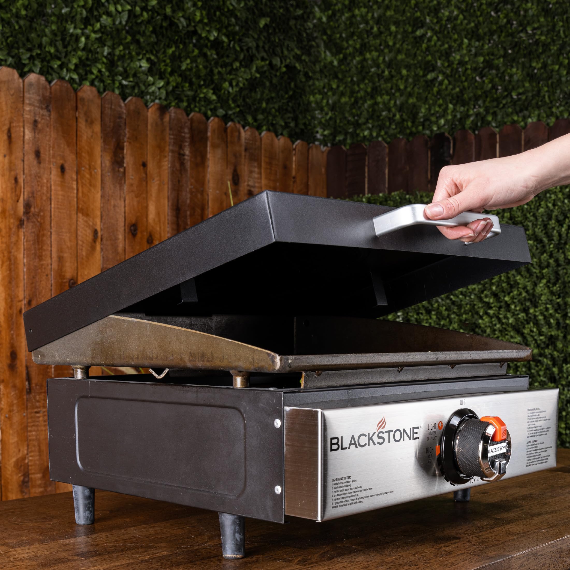 Blackstone 5701 hard cover stored beside the griddle shielding from dust