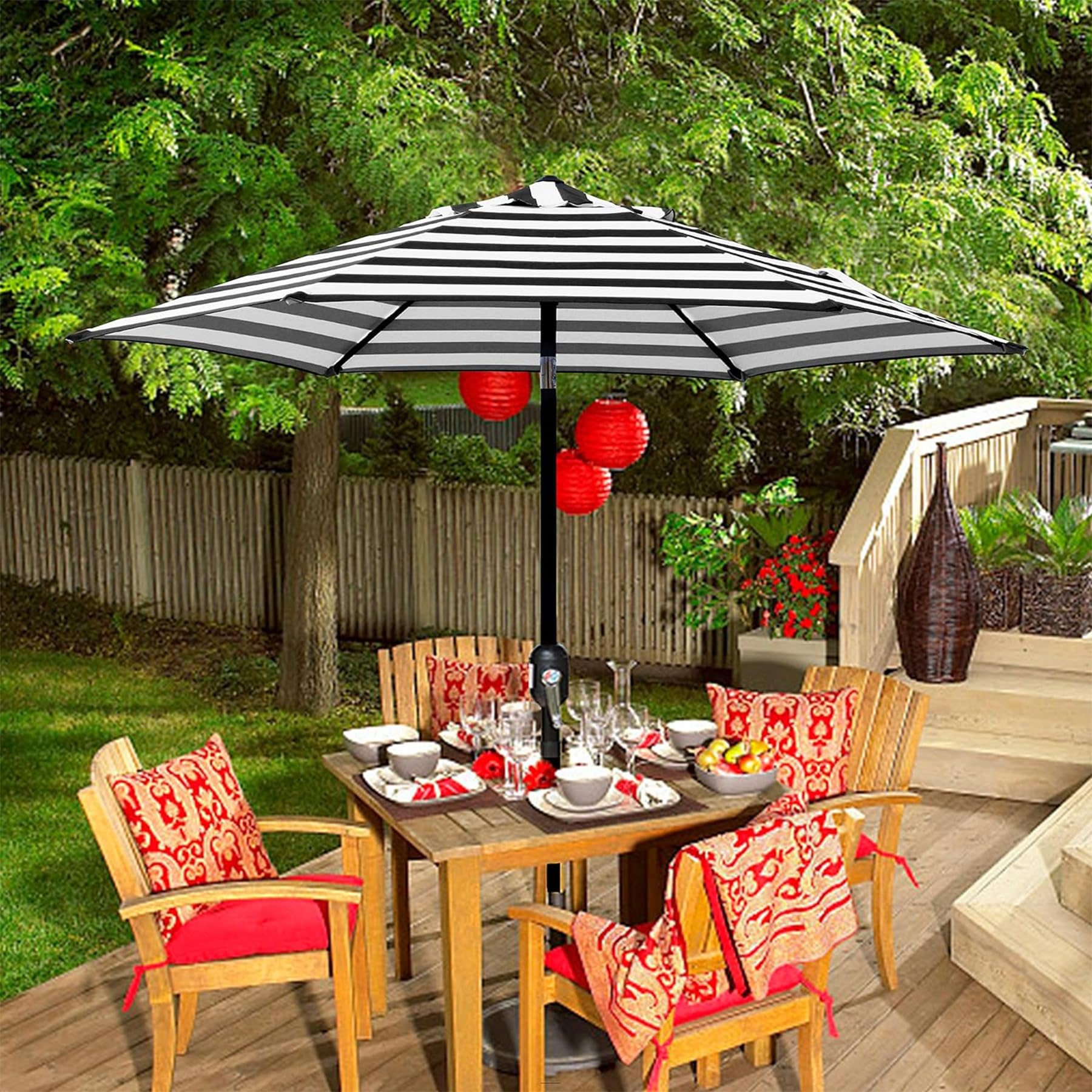 Blissun outdoor scene shows residential or cafe use.