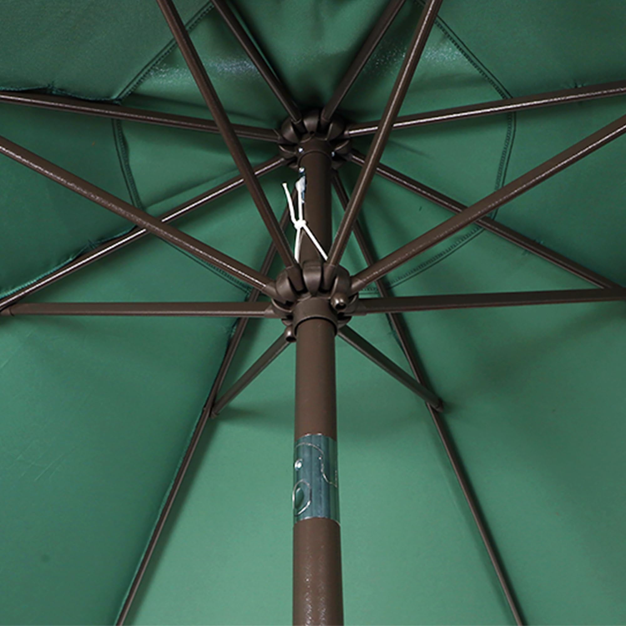 Blissun Seaglass 8 rib frame provides sturdy support