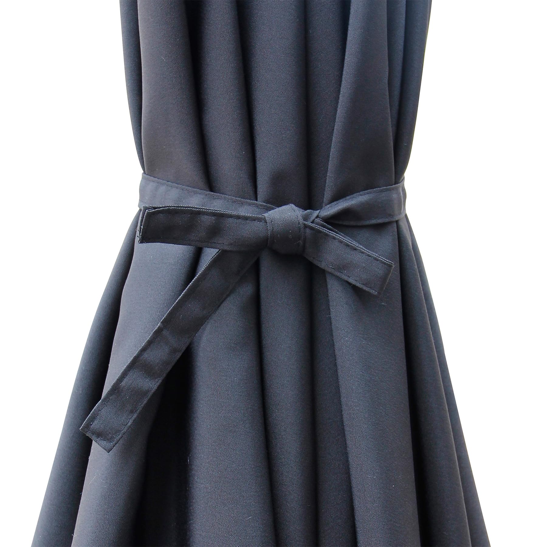 Blissun 100 polyester fabric is waterproof and UV-protective.