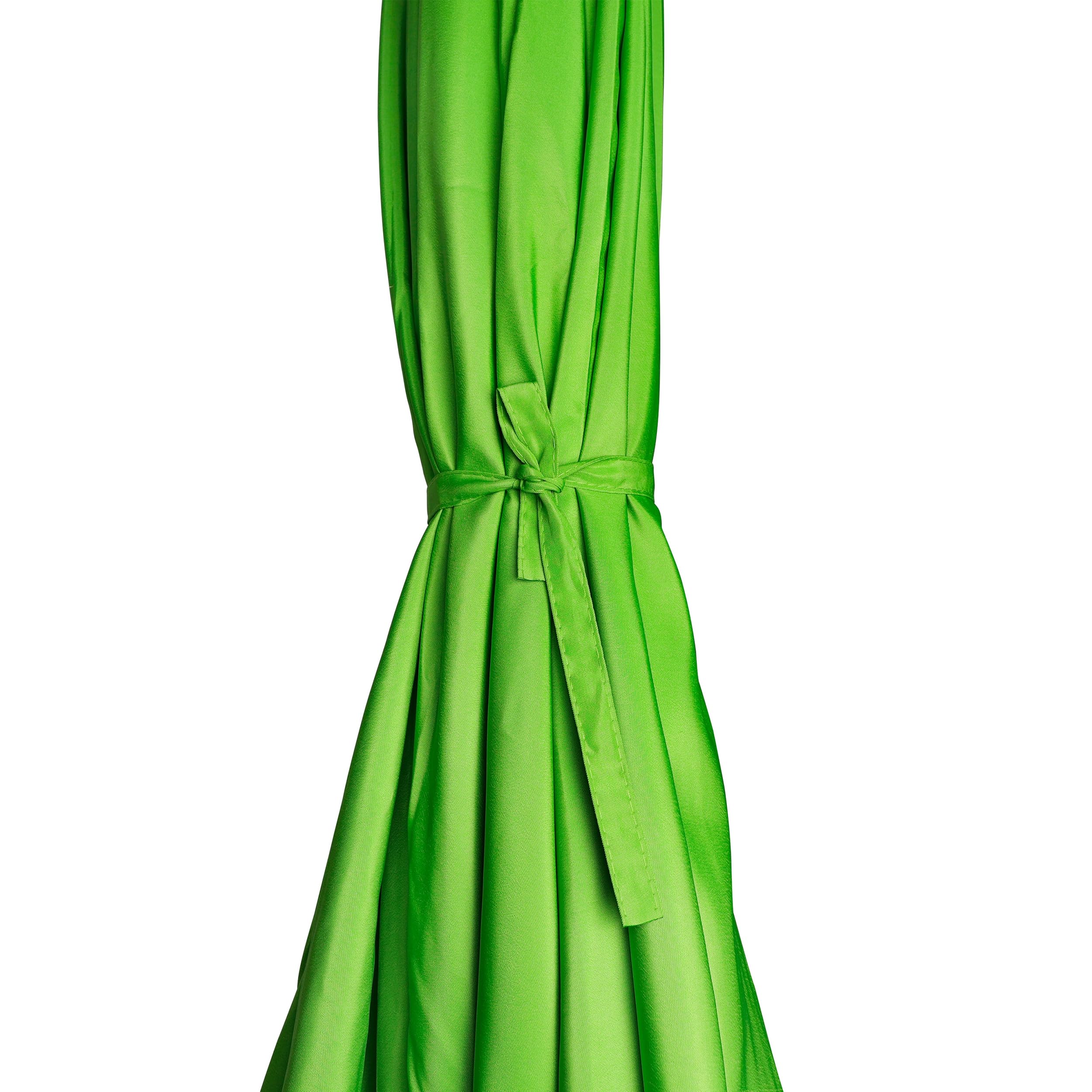 Blissun waterproof UV-resistant fabric keeps colors vibrant and easy to clean.