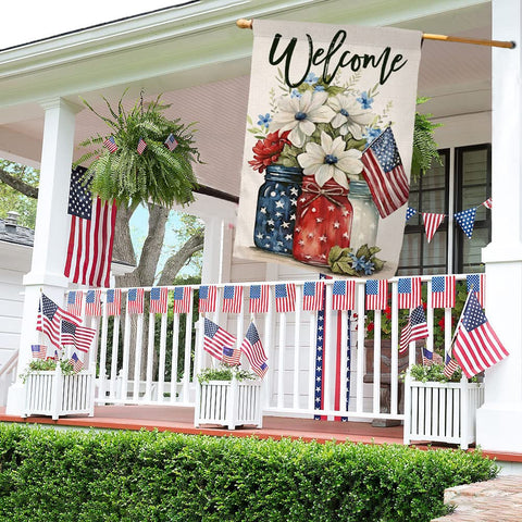 Weather-resistant burlap protects design in sun and breeze.