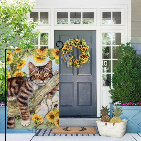 BLKWHT double-sided garden flag ensures visibility from both sides.