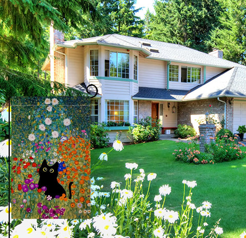 BLKWHT Farmhouse-style garden flag enhances porch decor with seasonal charm.