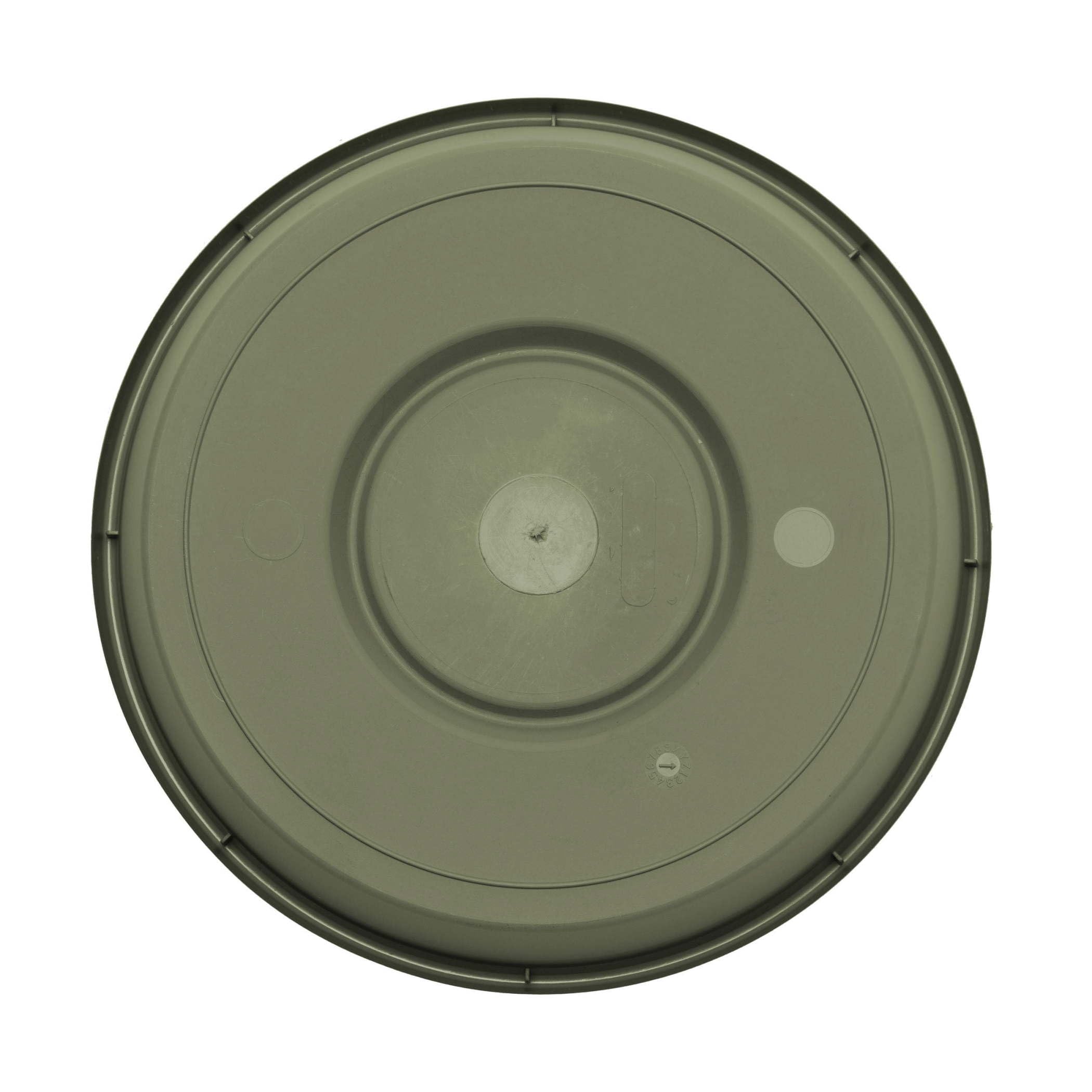 Bloem Terra saucer easy to clean and maintain.
