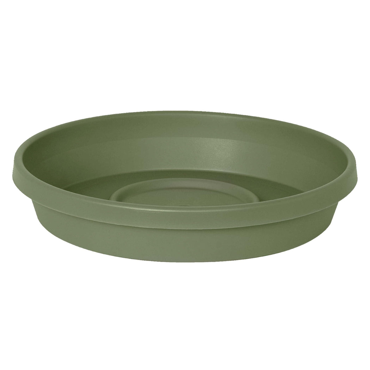 Bloem Terra saucer matte finish protects surfaces and catches excess water.